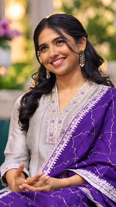 Mamitha Baiju Purple Dupatta 4K Wallpaper 3840x2160 - Free Download